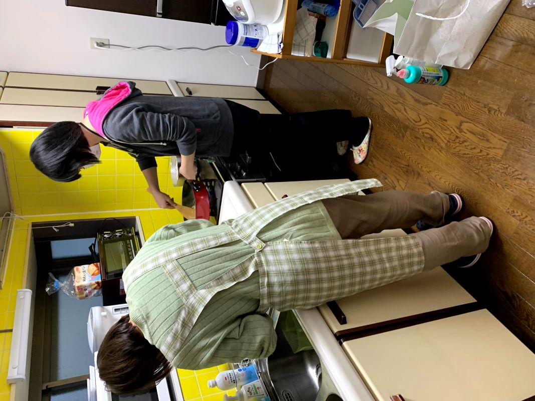 キッチン（通常は1人で調理します）