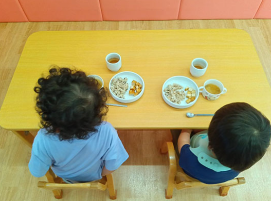 給食とおやつは、園内で手作り